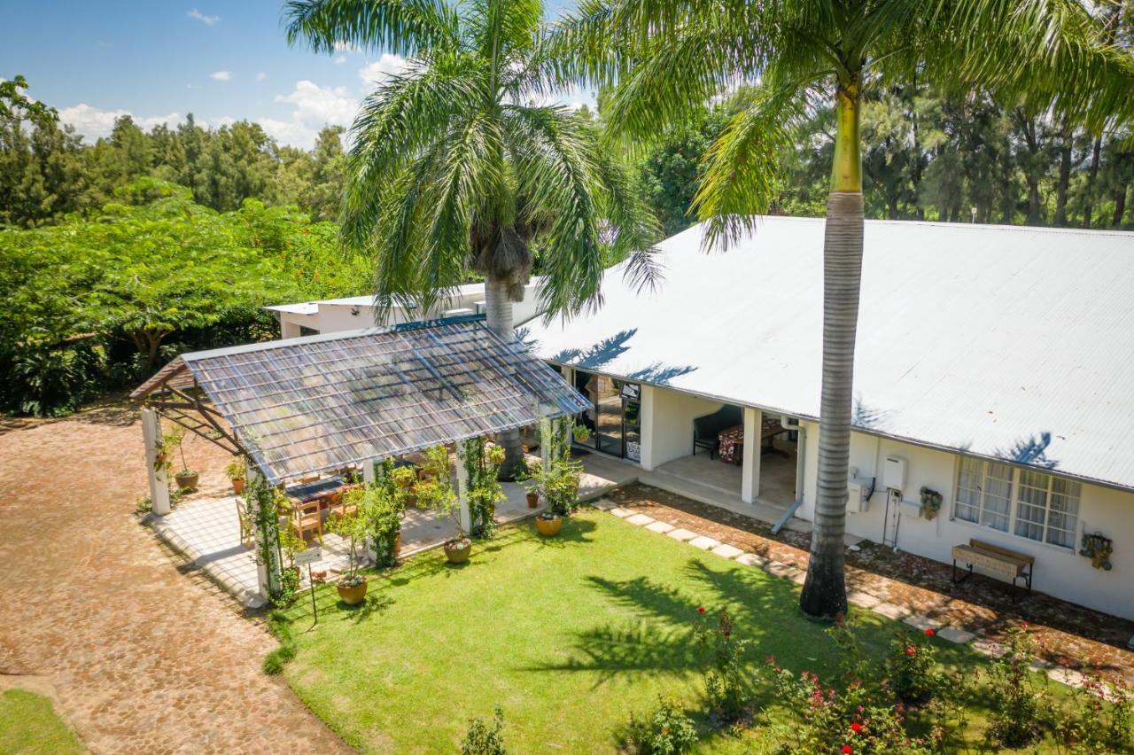 Bed and Breakfast Francines Venue Pty Ltd Hoedspruit Exterior foto